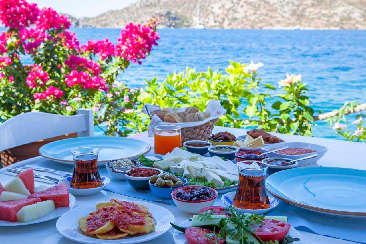 Aphrodite Hotel Bozburun Bagian luar foto