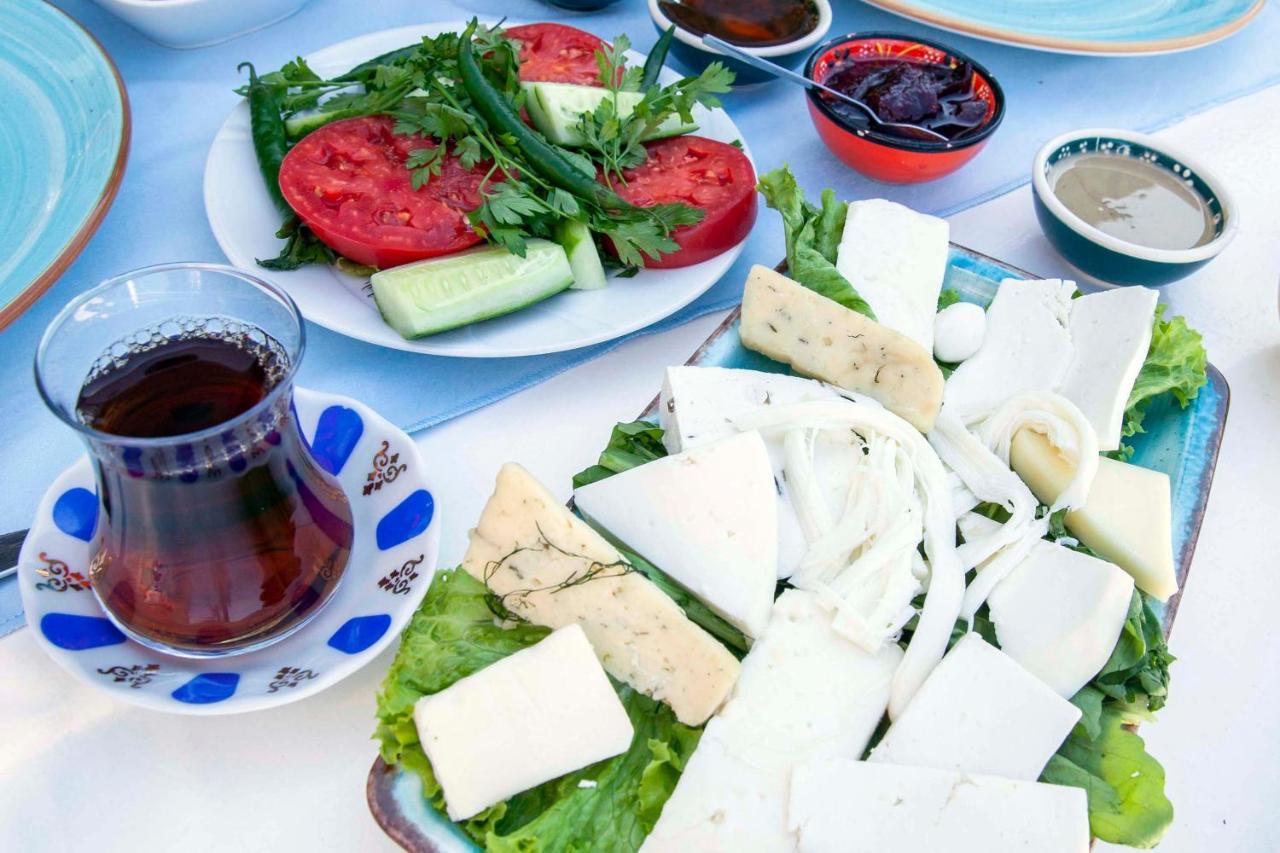 Aphrodite Hotel Bozburun Bagian luar foto