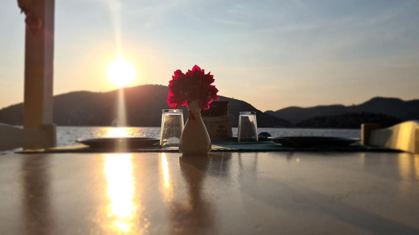 Aphrodite Hotel Bozburun Bagian luar foto